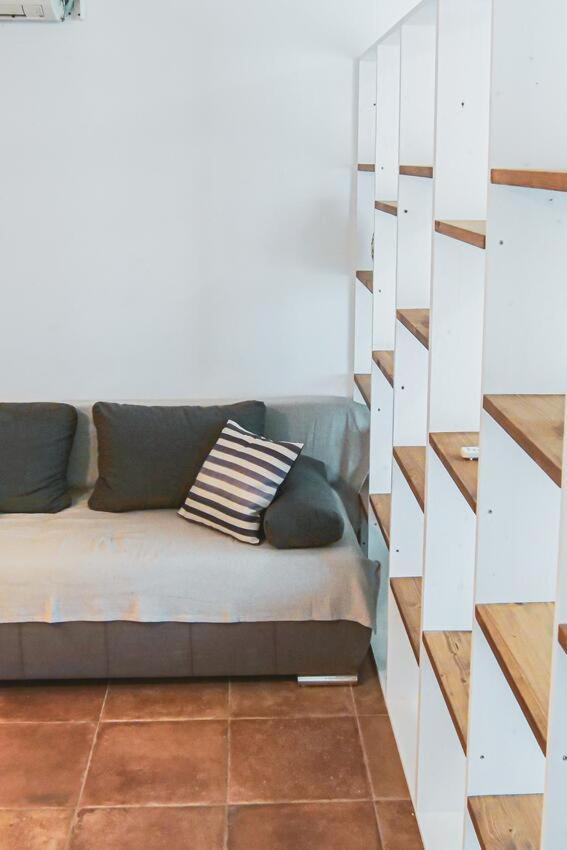 Fully Renovated One Bedroom Apartment With A Seaview - A Sevid Buitenkant foto
